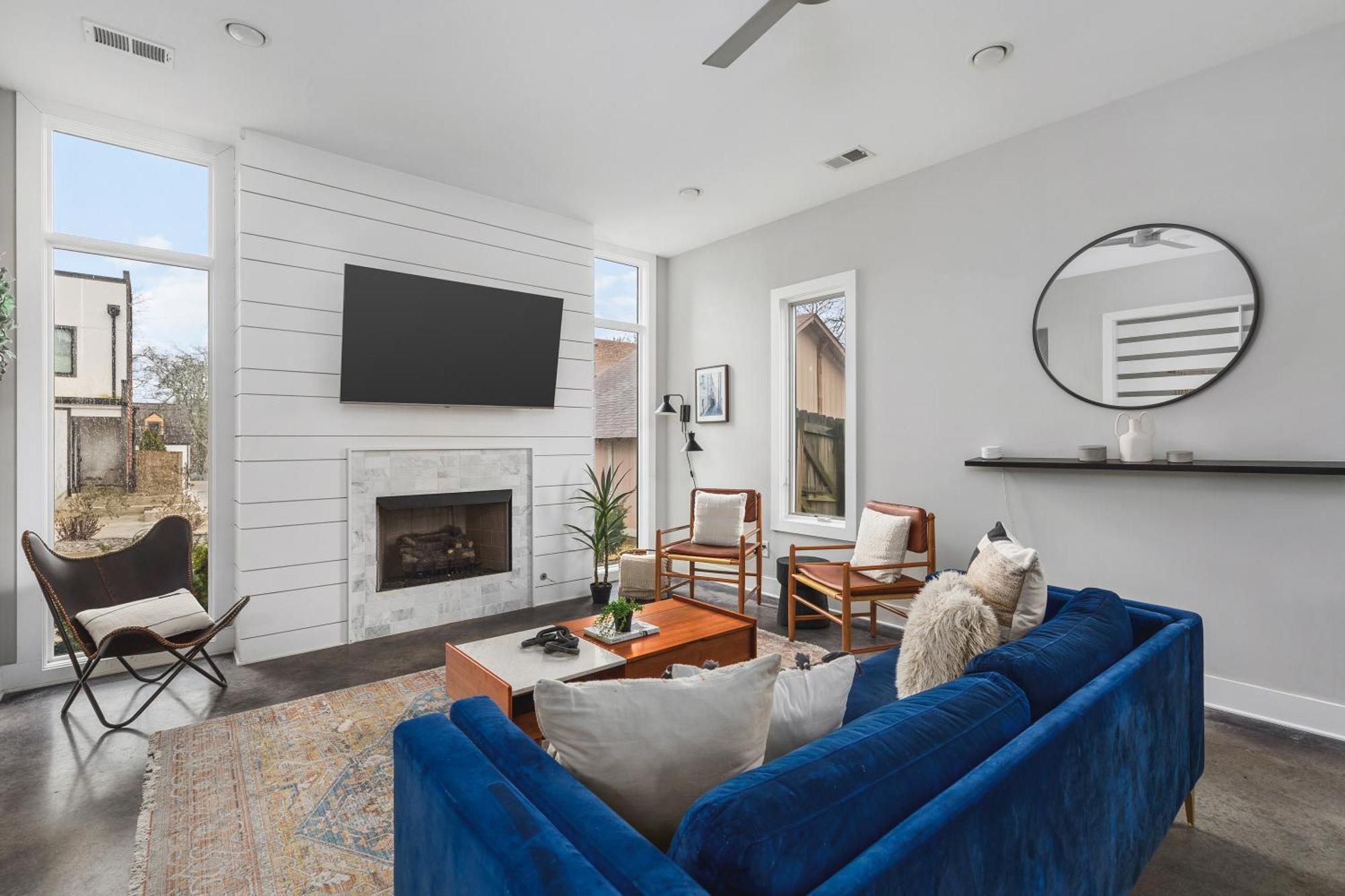 Modern Luxury Rooftop Deck, 3 Mi To Downtown ナッシュビル エクステリア 写真